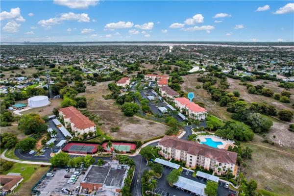 Banyan Trace, 4007 Palm Tree Blvd #104, Cape Coral, Florida 33904, image 1