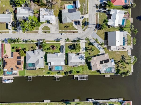 Lochmoor Waterway Estates, 1685 Lakeside Ter, North Fort Myers, Florida 33903, image 1