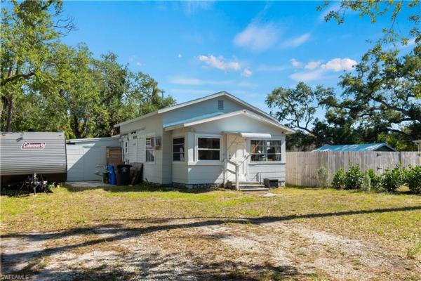 2047 Jeffcott St, Fort Myers, Florida 33901, image 1