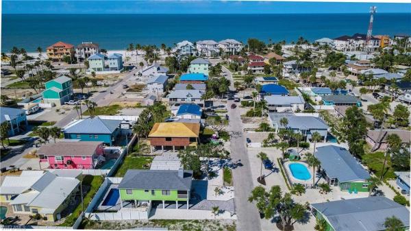 Lynns Highland Park, 188 Washington Ave, Fort Myers Beach, Florida 33931, image 1
