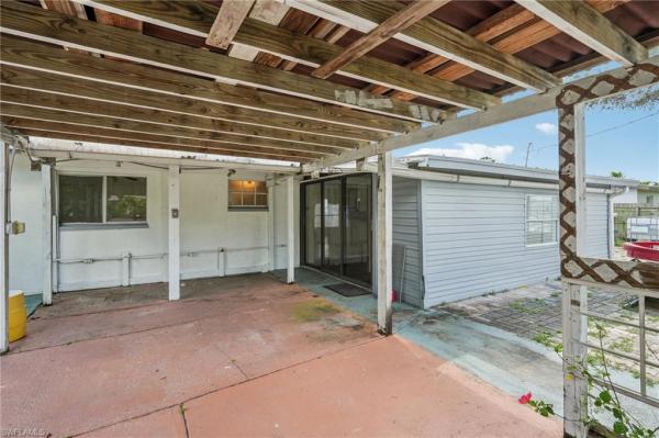 Trailwinds, 2197 Delta St, Fort Myers, Florida 33907, image 1