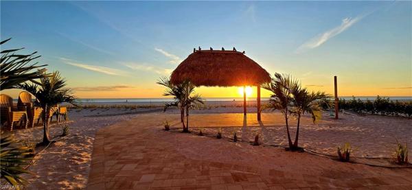 Casa Playa Resort, 510 Estero Blvd #404, Fort Myers Beach, Florida 33931, image 2