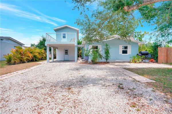 Palmlee Park, 3956 Deleon St, Fort Myers, Florida 33901, image 1