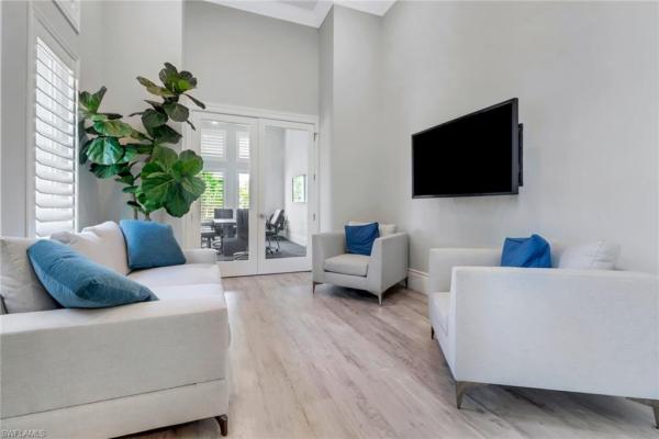 Antilles, 164 E Indies Dr #204, Naples, Florida 34114, image 1