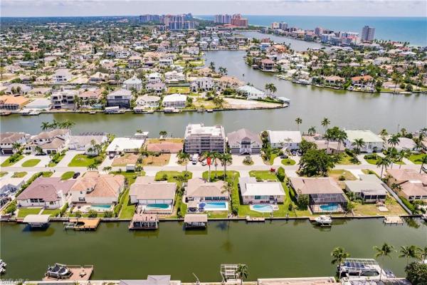 Conners At Vanderbilt Beach, 343 Conners Ave, Naples, Florida 34108, image 1
