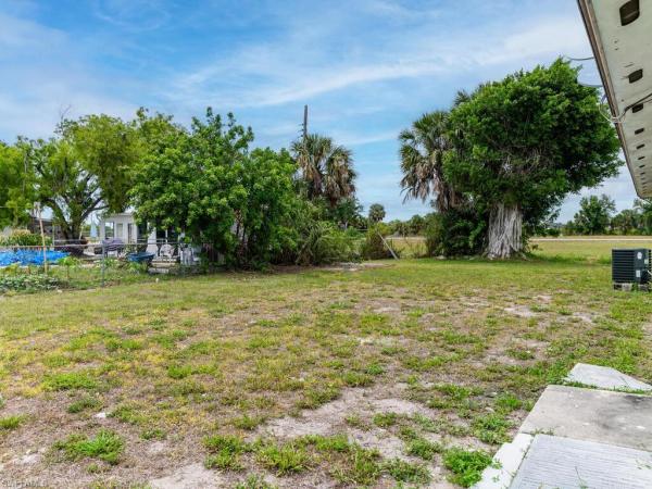 Fort Myers Estates, 2422 Capri Dr, Fort Myers, Florida 33916, image 1
