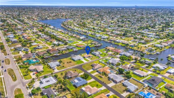 Cape Coral, 119 37th Ter, Cape Coral, Florida 33904, image 1