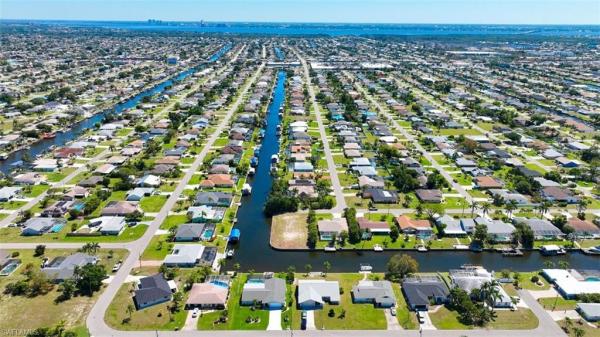 Cape Coral, 1400 11th Pl, Cape Coral, Florida 33990, image 1