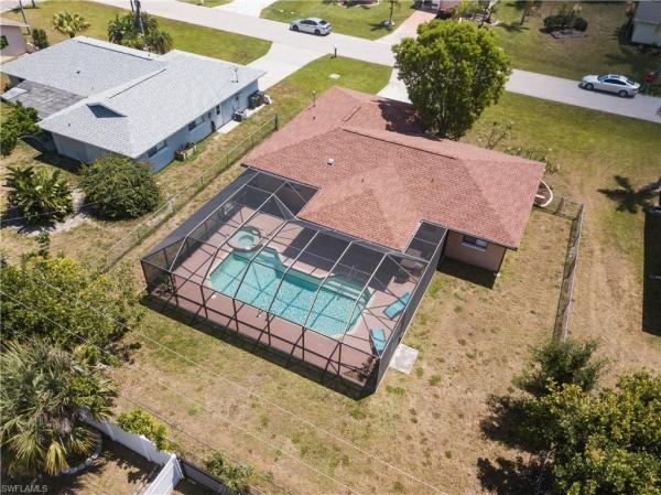 Cape Coral, 704 11th Pl, Cape Coral, Florida 33990, image 1
