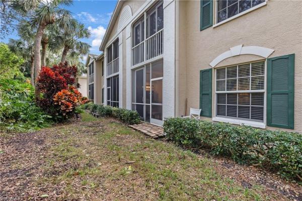 Laurel Oaks At Pelican Bay, 859 Tanbark Dr #104, Naples, Florida 34108, image 1