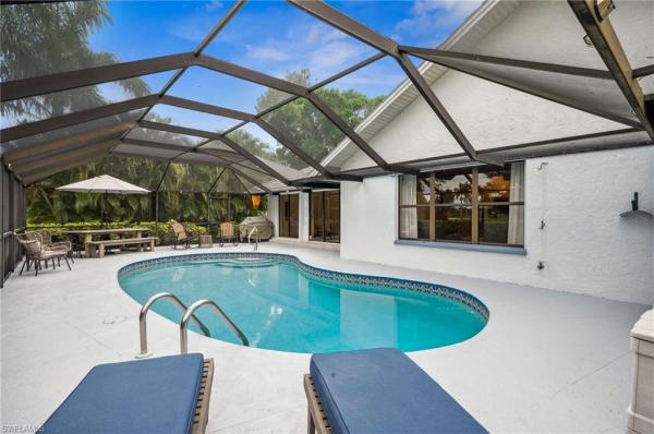 Palmetto Dunes, 118 Palmetto Dunes Cir, Naples, Florida 34113, image 2