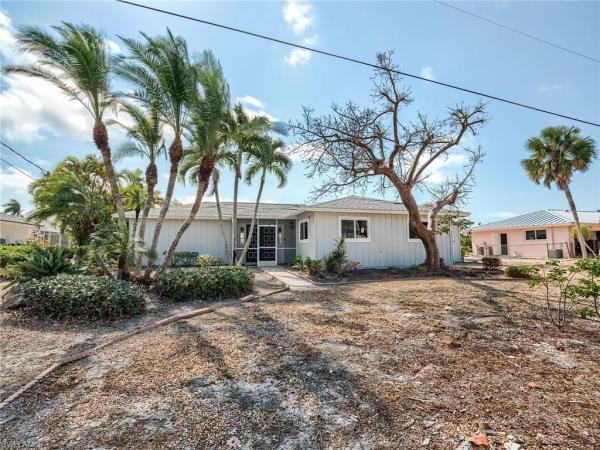 Gulf Shores, 1016 Fish Crow Rd, Sanibel, Florida 33957, image 1