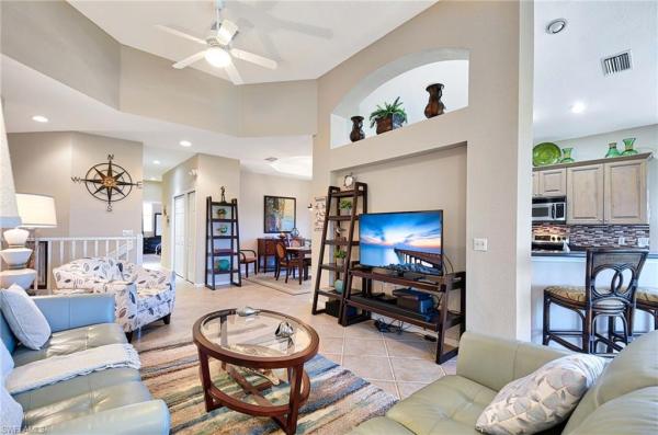 Oxford Pointe, 16320 Crown Arbor Way #201, Fort Myers, Florida 33908, image 1