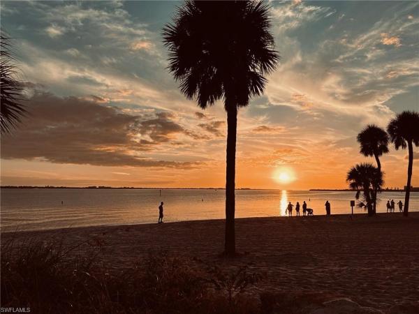 Cape Coral Residential, 1103 15th St, Cape Coral, Florida 33993, image 2
