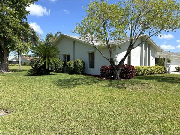 Whiskey Creek Village Green, 5697 Baden Ct, Fort Myers, Florida 33919, image 1