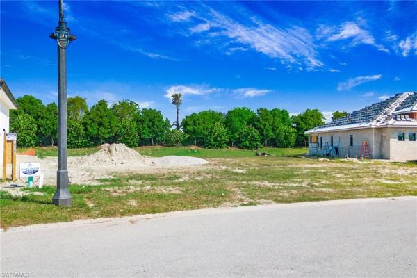 Parrot Cay, 14326 Charthouse Cir, Naples, Florida 34114, image 1