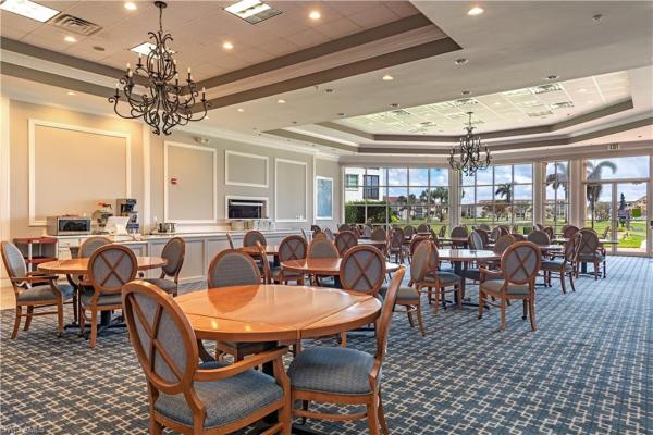 High Point Country Club, 21 E High Point Cir #309, Naples, Florida 34103, image 1