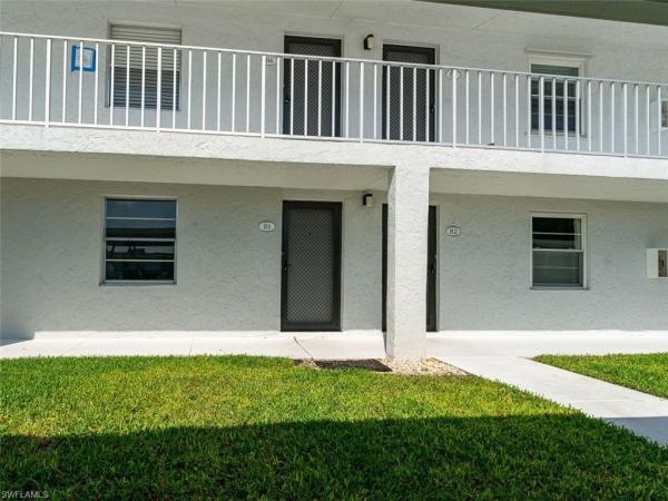 Park Place At Park Shore, 4126 Belair Ln #B1, Naples, Florida 34103, image 1