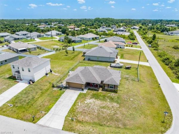 Greenbriar, 1908 Tanager Ave, Lehigh Acres, Florida 33972, image 1
