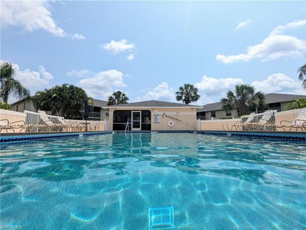 Newcastle, 645 Squire Ct #202, Naples, Florida 34104, image 1