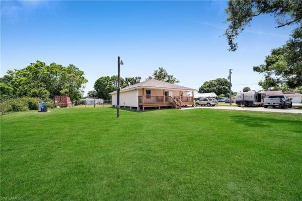 Fort Myers Residential, 5520 Tice St, Fort Myers, Florida 33905, image 1