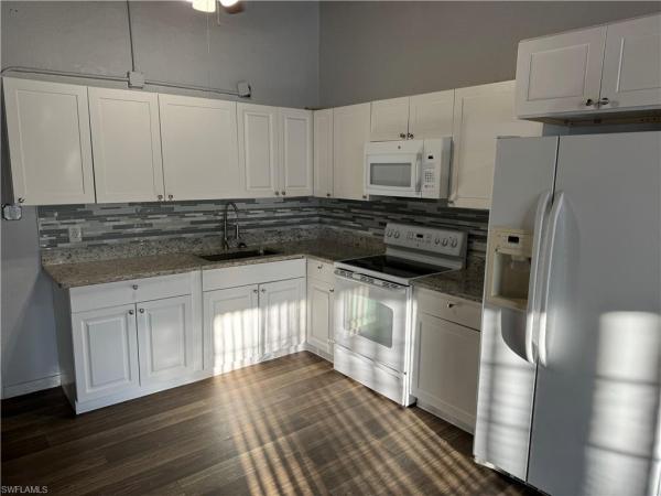 Senseman Homes, 2915 Grand Ave, Fort Myers, Florida 33901, image 1
