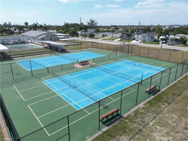 17730 Bryan Ct, Fort Myers Beach, Florida 33931, image 1