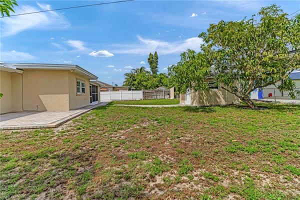 Golden Gate, 1821 SW 52nd St, Naples, Florida 34116, image 1