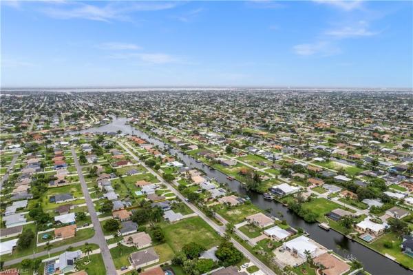 Cape Coral, 152 Kamal Pkwy, Cape Coral, Florida 33904, image 1