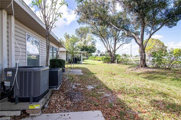 Oak Crest Villas, 5345 Glenlivet Rd, Fort Myers, Florida 33907, image 1