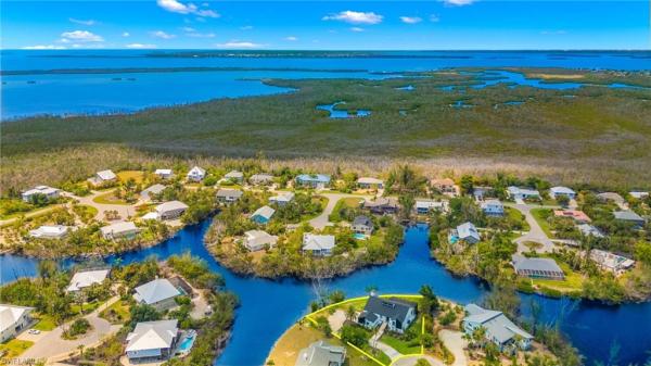 Gumbo Limbo, 9448 Begonia Ct, Sanibel, Florida 33957, image 1