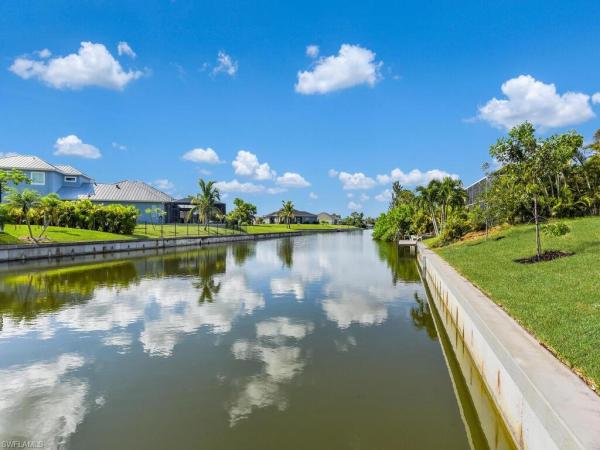 Cape Coral, 1825 Surfside Blvd, Cape Coral, Florida 33991, image 1