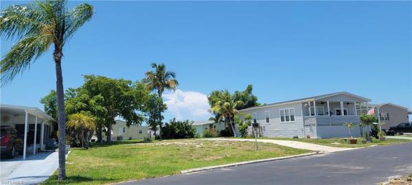 Spring Creek Village, 4808 Tahiti Dr, Bonita Springs, Florida 34134, image 1