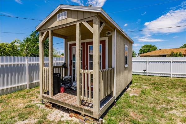 Cape Coral, 2407 8th Pl, Cape Coral, Florida 33990, image 1