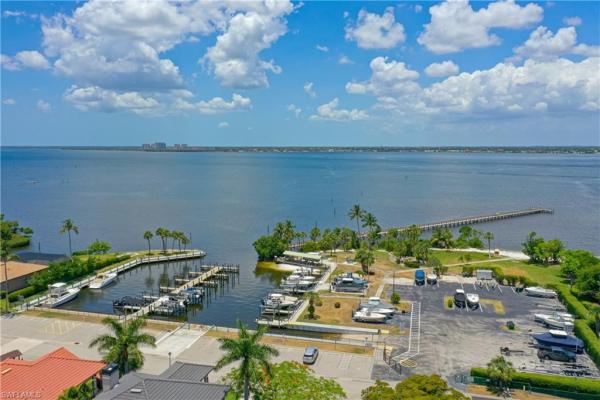 Stella Del Mar Townhouses, 15086 Stella Del Mar Ln, Fort Myers, Florida 33908, image 1