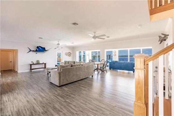Island Harbors, 11593 Island Ave, Matlacha, Florida 33993, image 2