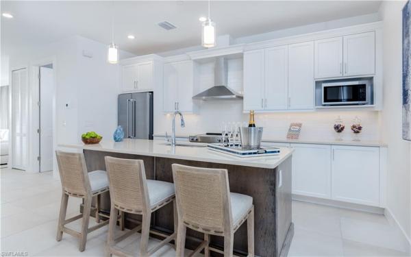 5811 Shell Cove Dr #112, Cape Coral, Florida 33914, image 1