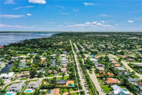 Tanglewood, 5151 Greenbriar Dr, Fort Myers, Florida 33919, image 1