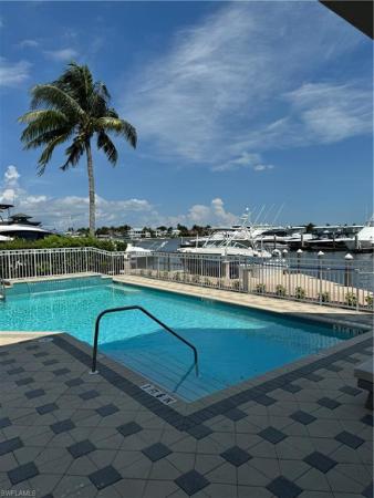 891 S 10th St, Naples, Florida 34102, image 1