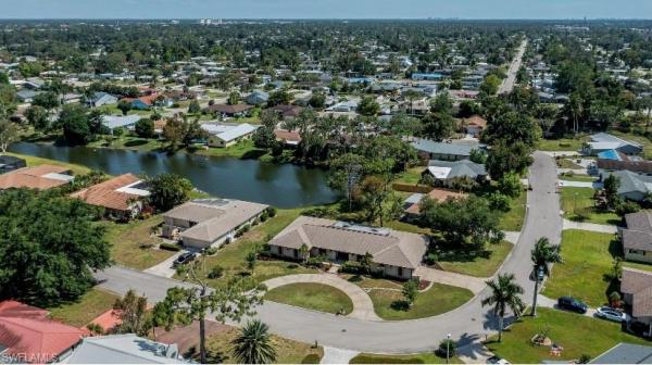 Pinelake, 2143 N Treehaven Cir, Fort Myers, Florida 33907, image 1