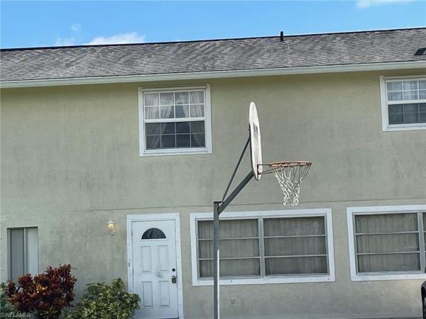 Lehigh Acres Residential, 4015 SW 25th St, Lehigh Acres, Florida 33976, image 1
