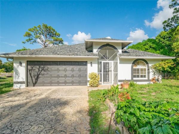 Winter Haven West, 26985 Piva Ct, Bonita Springs, Florida 34135, image 1