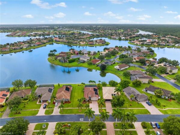 Valencia Lakes, 2864 Orange Grove Trl, Naples, Florida 34120, image 1