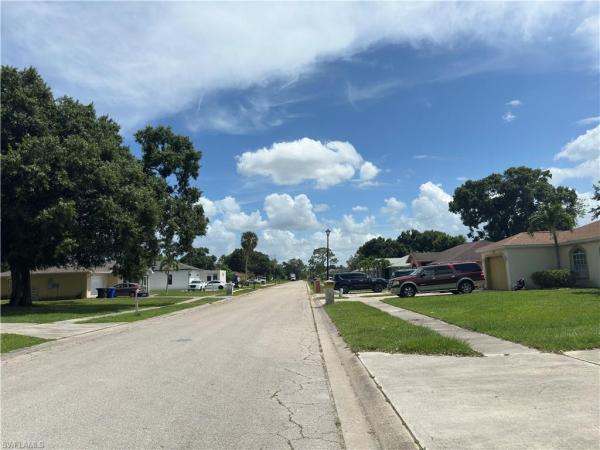 Campbell Acres, 855 Zana Dr, Fort Myers, Florida 33905, image 1