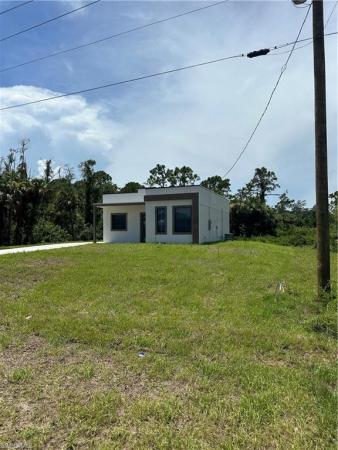 Lehigh Acres Residential, 134 Viewpoint Dr, Lehigh Acres, Florida 33972, image 1