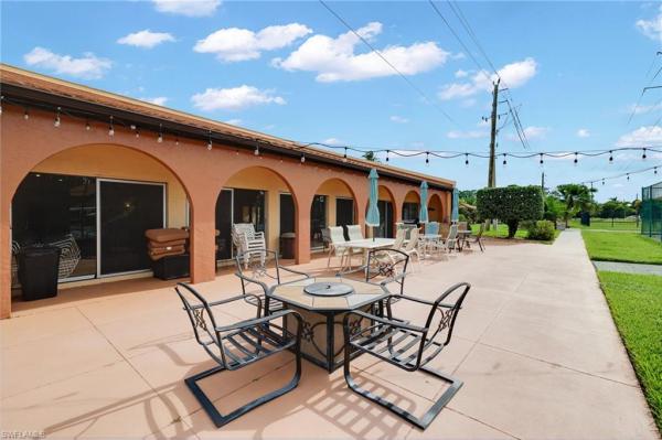 Whiskey Creek 2, 6146 Whiskey Creek Dr #702, Fort Myers, Florida 33919, image 1