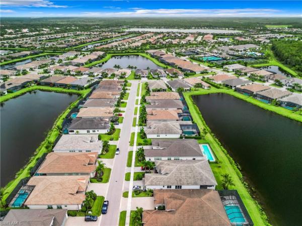 Valencia Bonita, 28688 Sicily Loop, Bonita Springs, Florida 34135, image 2