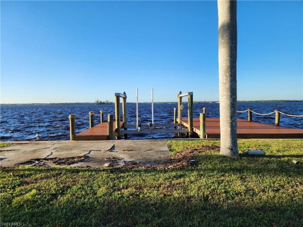 4399 E Riverside Dr, Fort Myers Beach, Florida 33905, image 1