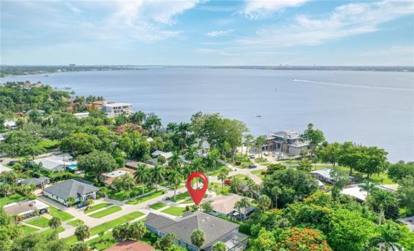 Twin Palm Estates, 1221 La Faunce Way, Fort Myers, Florida 33919, image 2