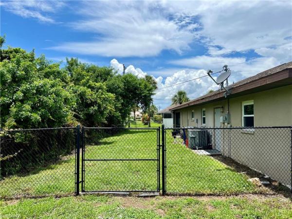 Lehigh Acres Residential, 419 Robert Ave, Lehigh Acres, Florida 33936, image 1